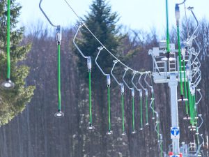 Ligne d'agrès de téléski à enrouleurs GMM